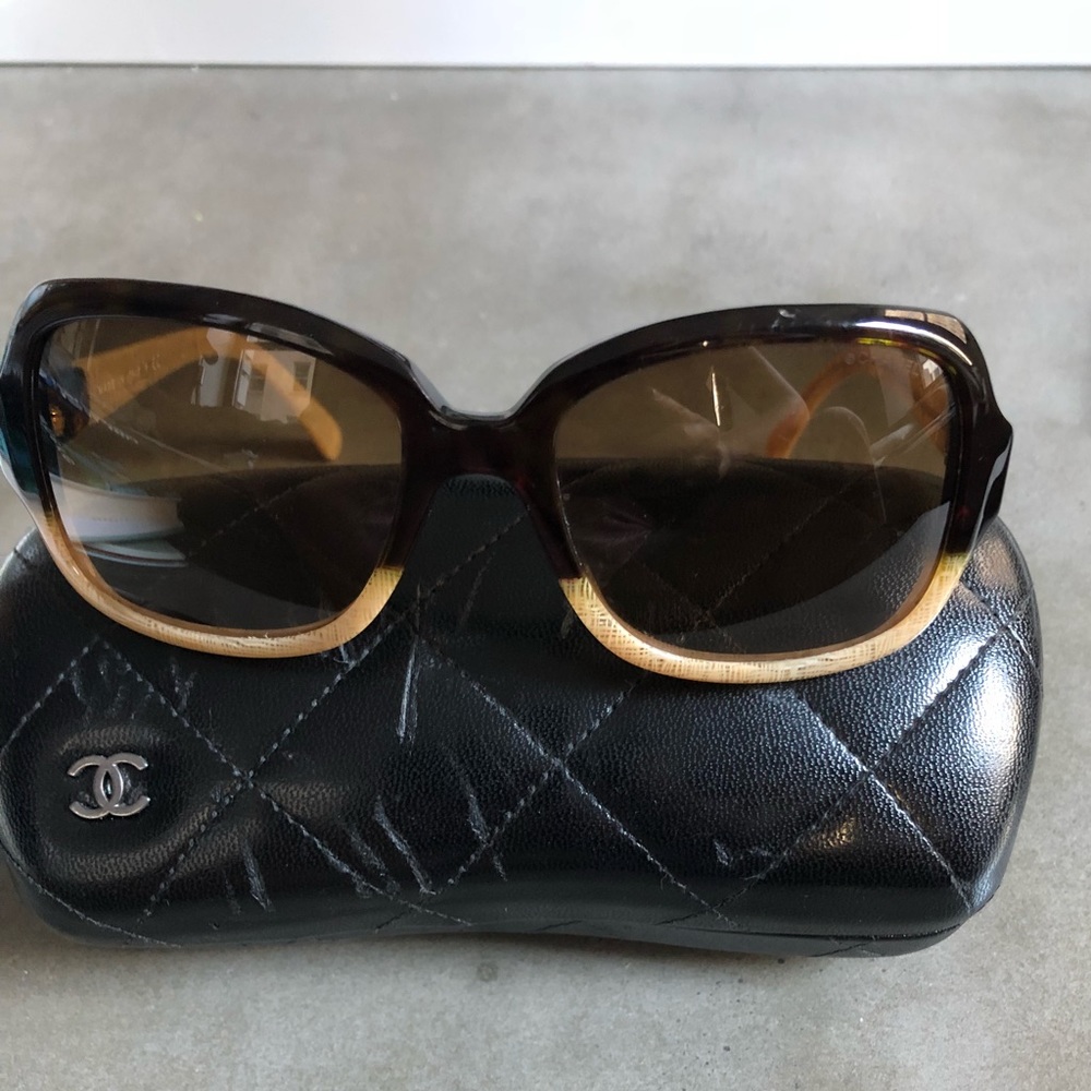 Chanel Sunglasses Beige/Havana Brown